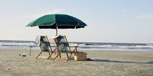 Best Beach Chairs 2025 Lightweight And Comfortable Picks