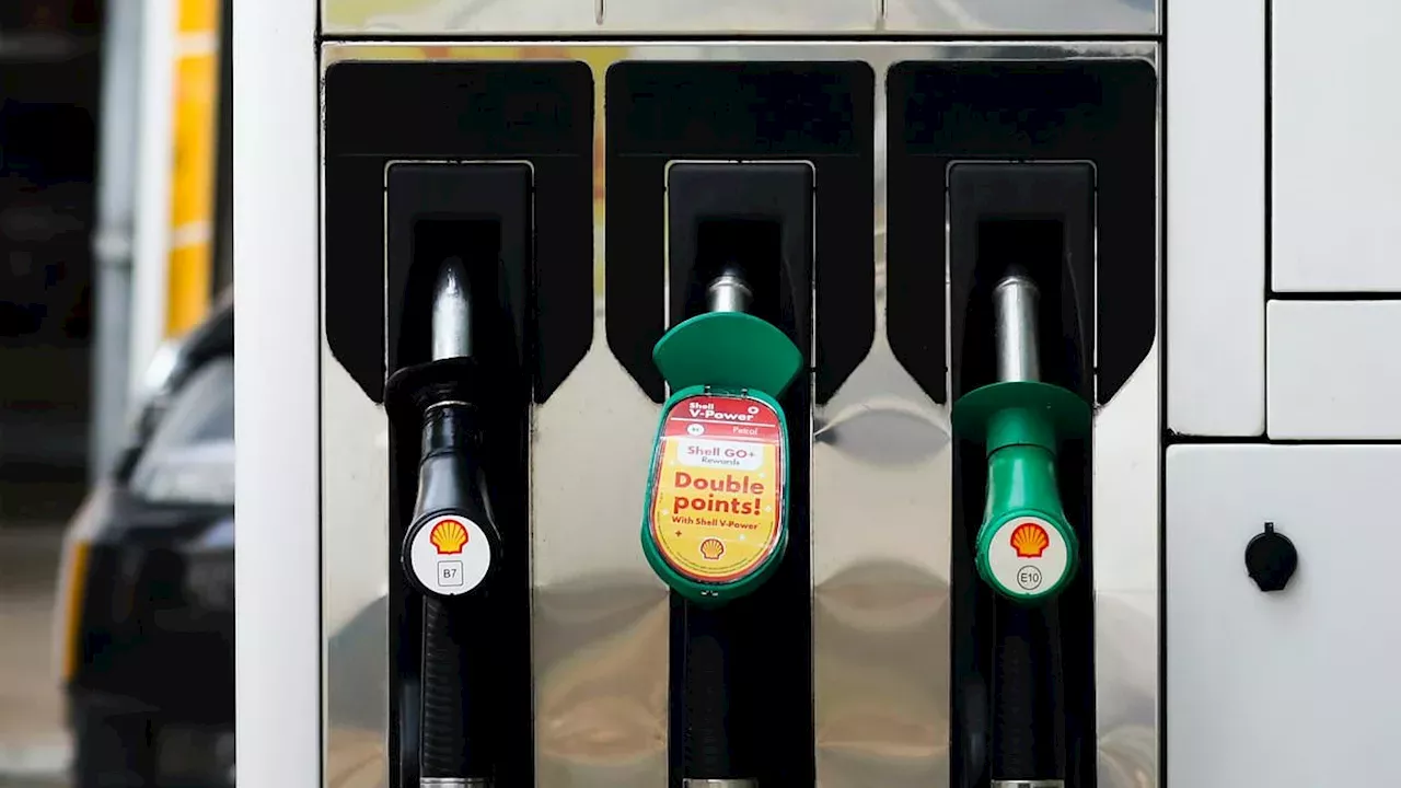 UK Diesel Prices Hit Record High as Trump Weighs Export Curbs