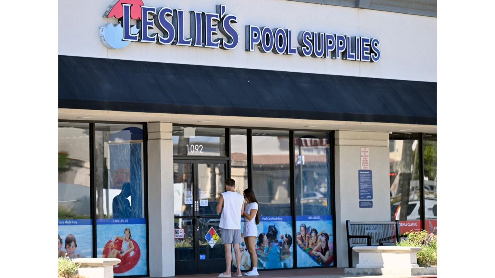 Leslie’s Pool Supplies to close 76 stores nationwide