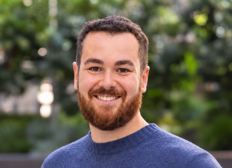 Brendan Rius on Building MEE6, Growing Through Community, and Making Smarter Product Decisions