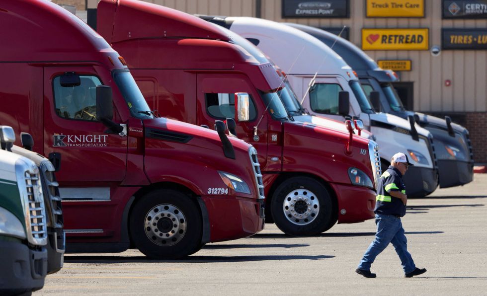 Trucking bankruptcies mount as Trump's war forces drivers to take dire measures: report